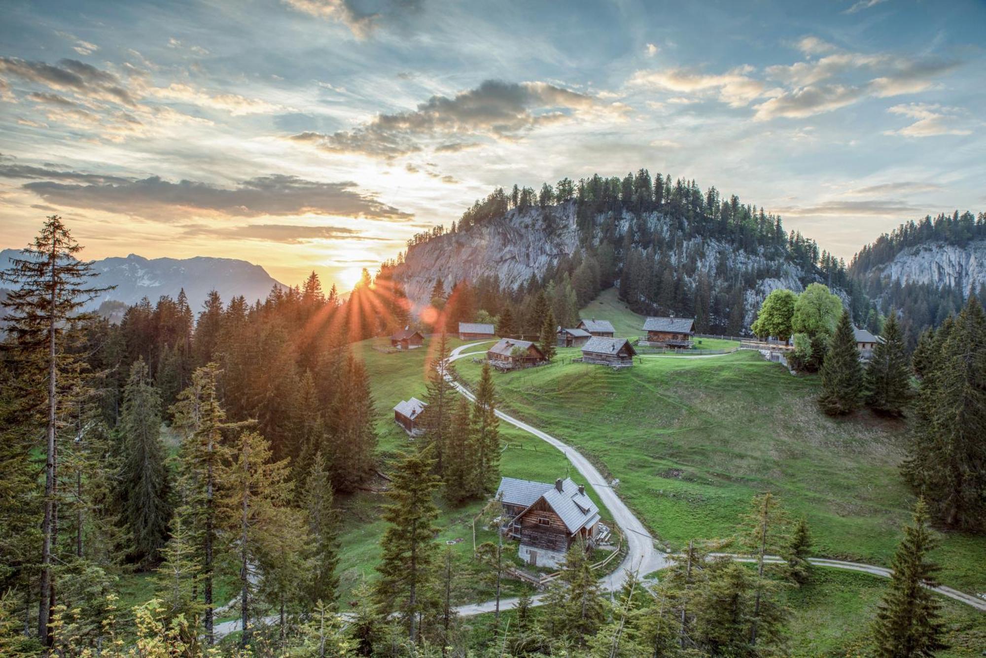 Metzgerwirt Vieh Heli Hotel Bad Goisern Exterior photo